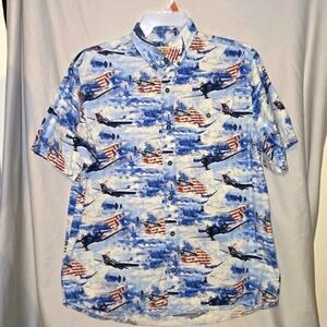 Patriotic vintage airplane, casual shirt